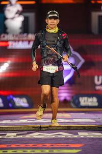 BIB: 9520
                            <button type="button" onclick="openModal(22643604)" class="btn btn-primary btn-sm float-right btn-popup" data-toggle="modal" data-target=".modal-high-quality">
                        <i class="fas fa-shopping-cart"></i> Add to Cart
                    </button>
                                            <button type="button" onclick="isThisMe(22643604, true)" class="btn btn-success btn-sm float-right btn-popup btn-isme hidden" data-toggle="tooltip" data-placement="bottom" title="นี่คือรูปของคุณใช่ไหม คลิกที่นี่เพื่อเอาเข้าอัลบั้ม">
                        <i class="fas fa-plus"></i> Add to album
                    </button>
                    <button type="button" onclick="isThisMe(22643604, false)" class="btn btn-warning btn-sm float-right btn-popup btn-isnotme hidden">
                        <i class="fas fa-ban"></i> Remove from album
                    </button>